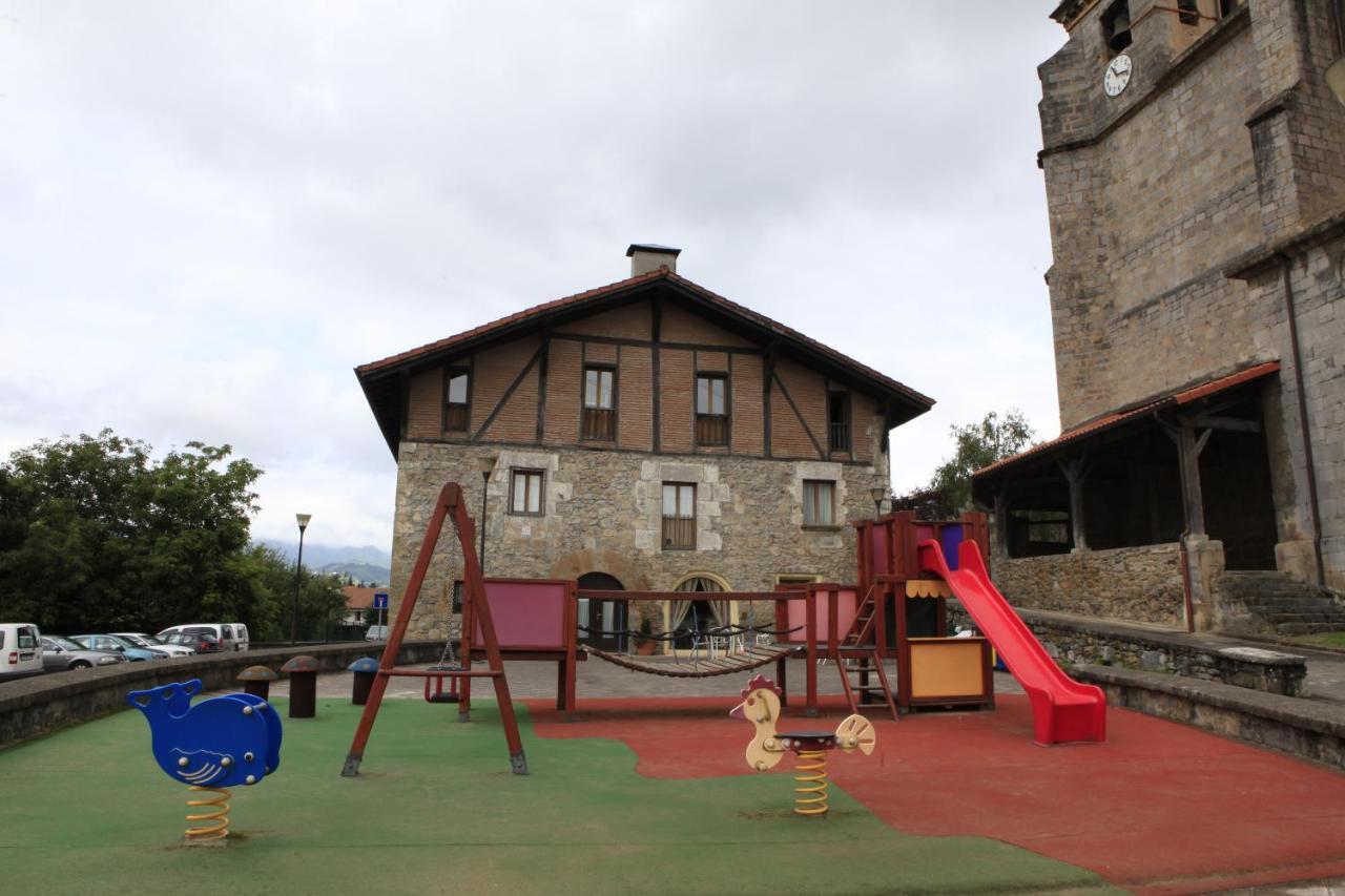 Albergue Uztartza Aduna Kültér fotó